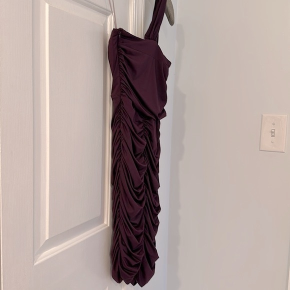 Forever 21 Dark Purple Stretchable One Shoulder Dress - Picture 9 of 10